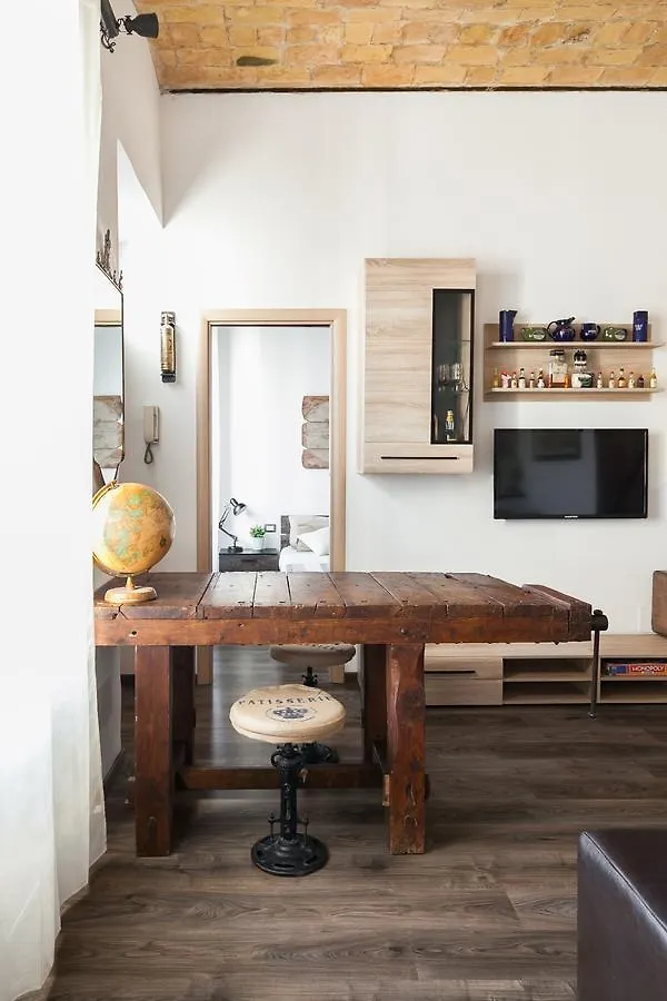 Home House Borgo Pio 195 روما شقة