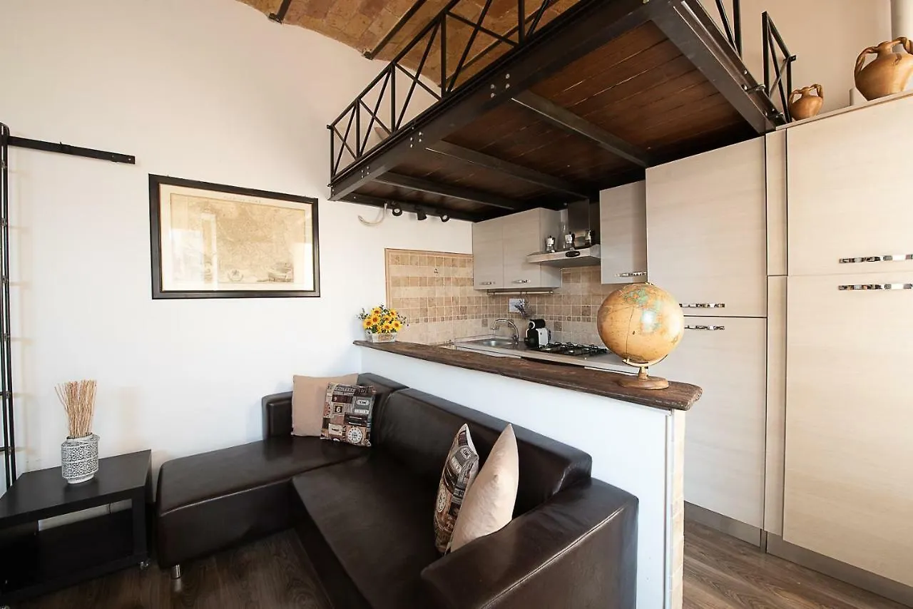 Home House Borgo Pio 195 روما إيطاليا