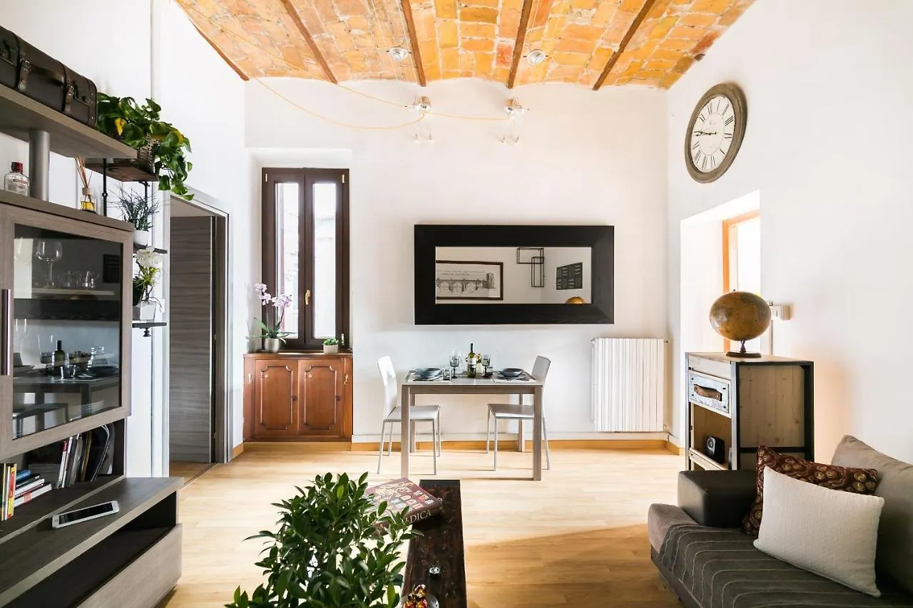 Home House Borgo Pio 195 روما