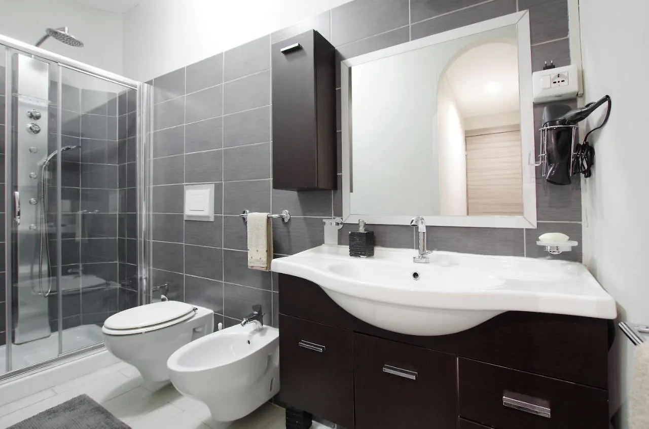 Home House Borgo Pio 195 روما إيطاليا